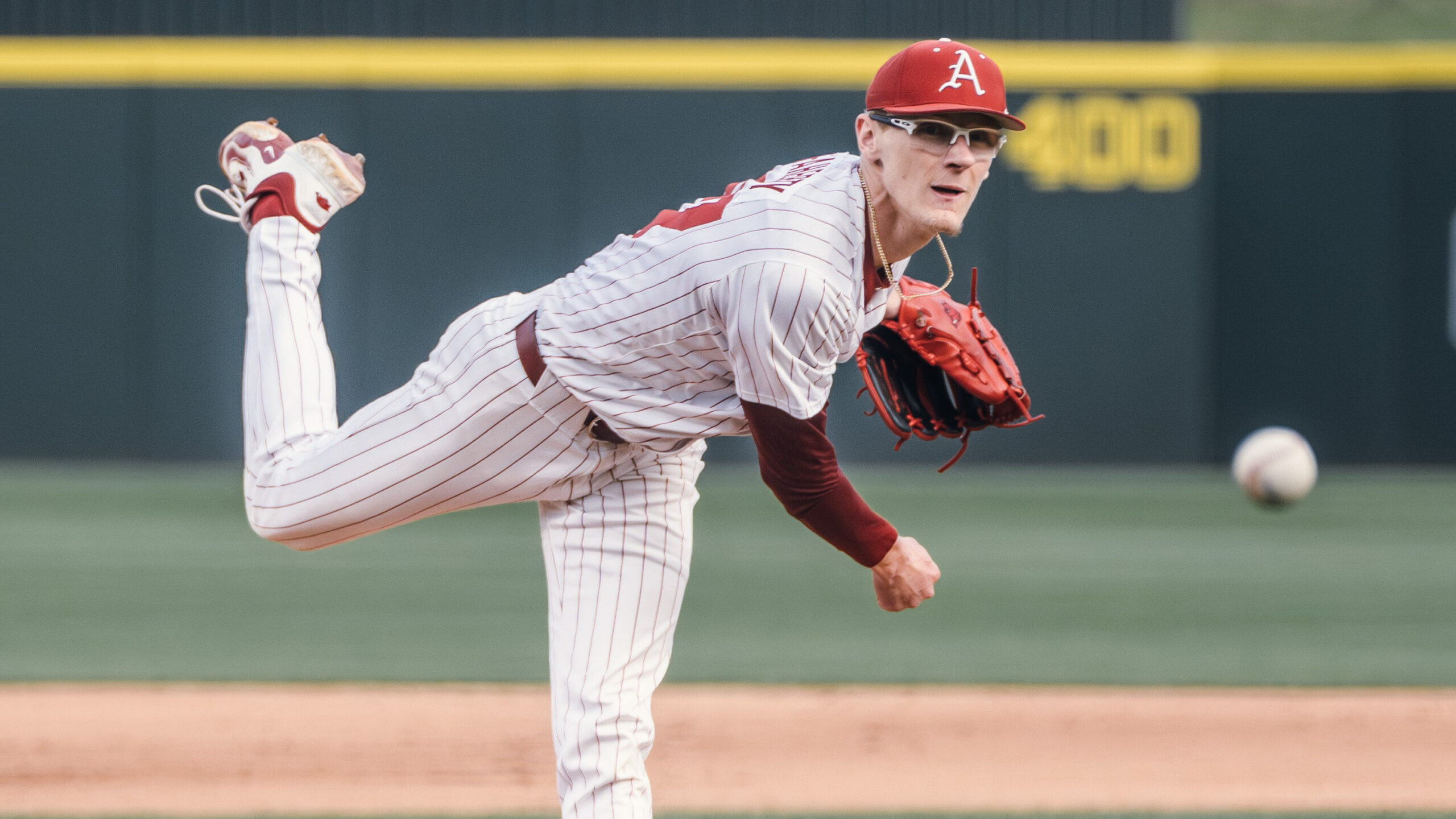 Quick Hits: Arkansas can’t climb out of early hole, drops Game 2 vs. Mississippi State
